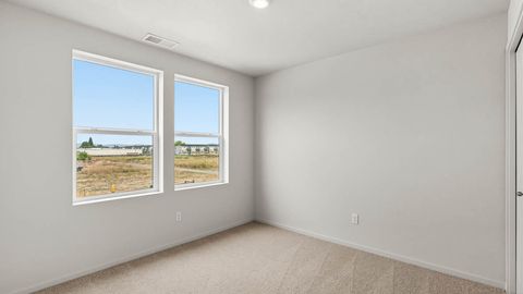 Tiny photo for 2602 Addysen Park Way, Medford, OR 97501 (MLS # 220219813)