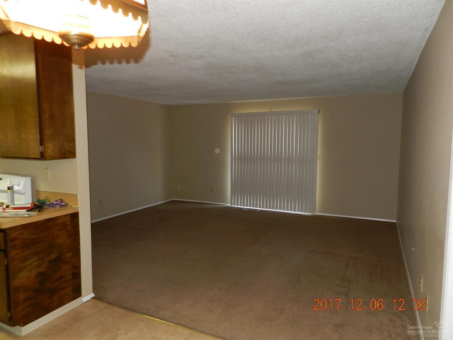 Railroad - Residential