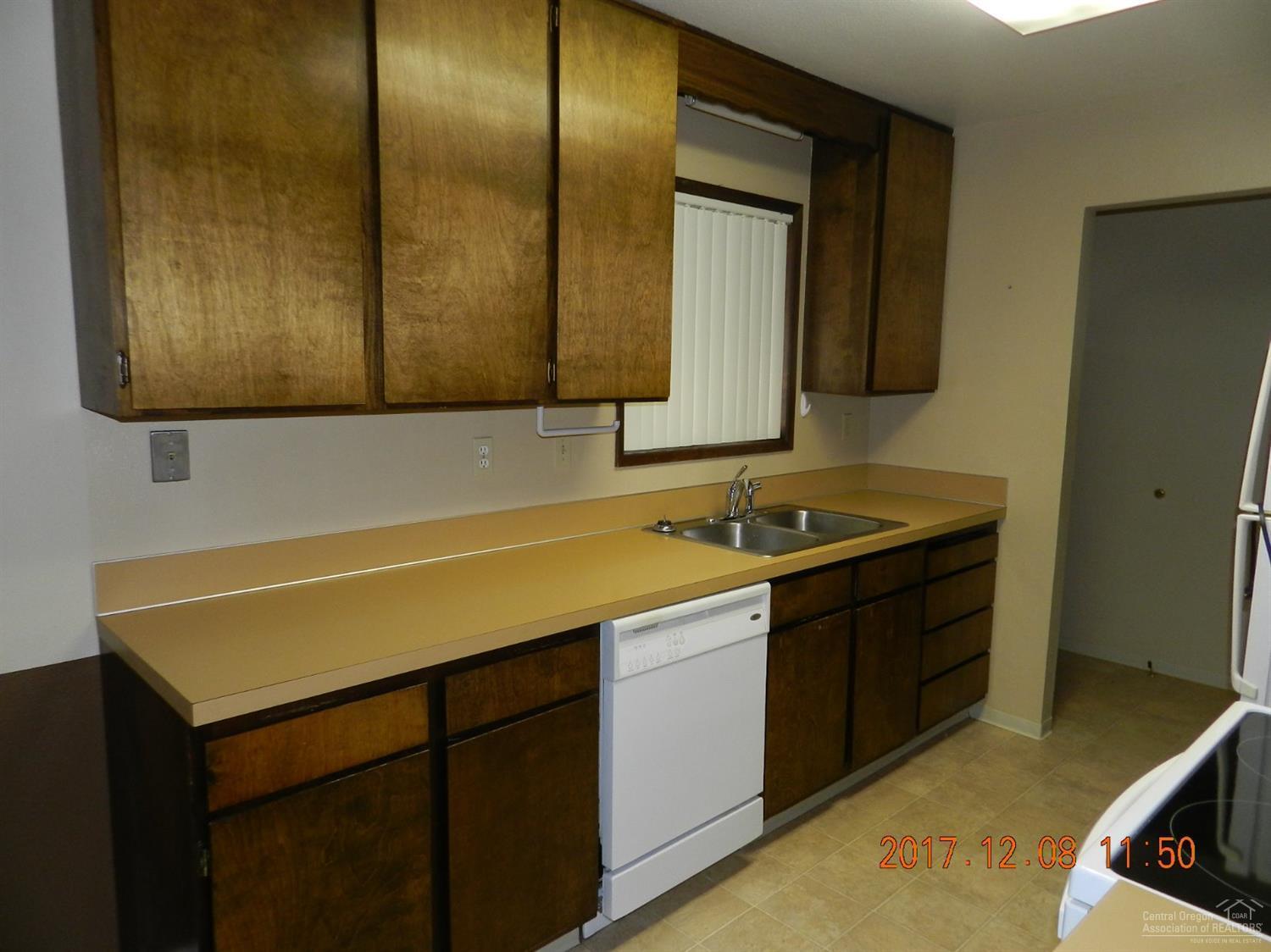 Railroad - Residential