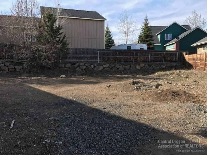 This flat lot offers loads of opportunity. Central Bend location with hospital campus to the South and Mountain View High School to the North. Rendering of planned home included. Quiet cul de sac in desirable Breckenridge. Last lot available on Halston Court. Maps and plat attached to listing. CLA for more information.
