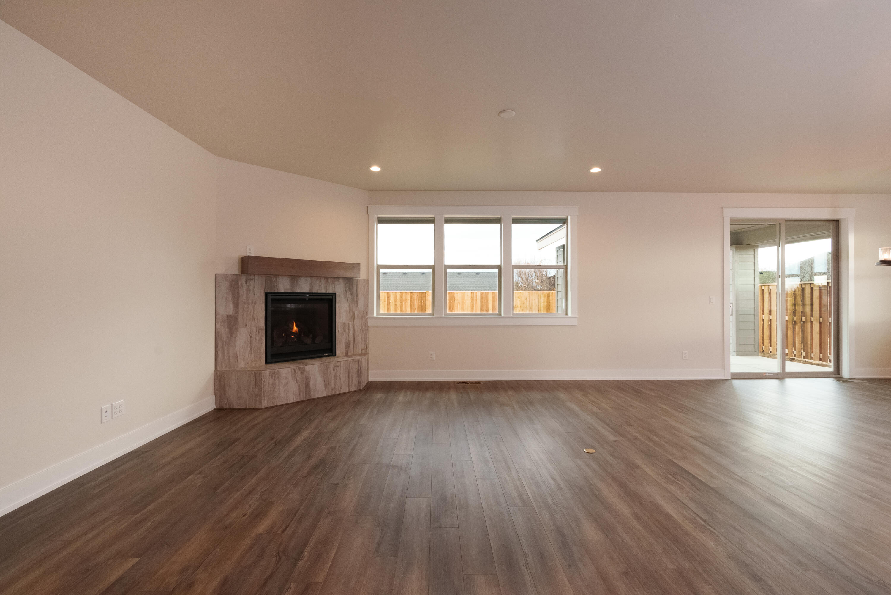 Dry Canyon - Residential