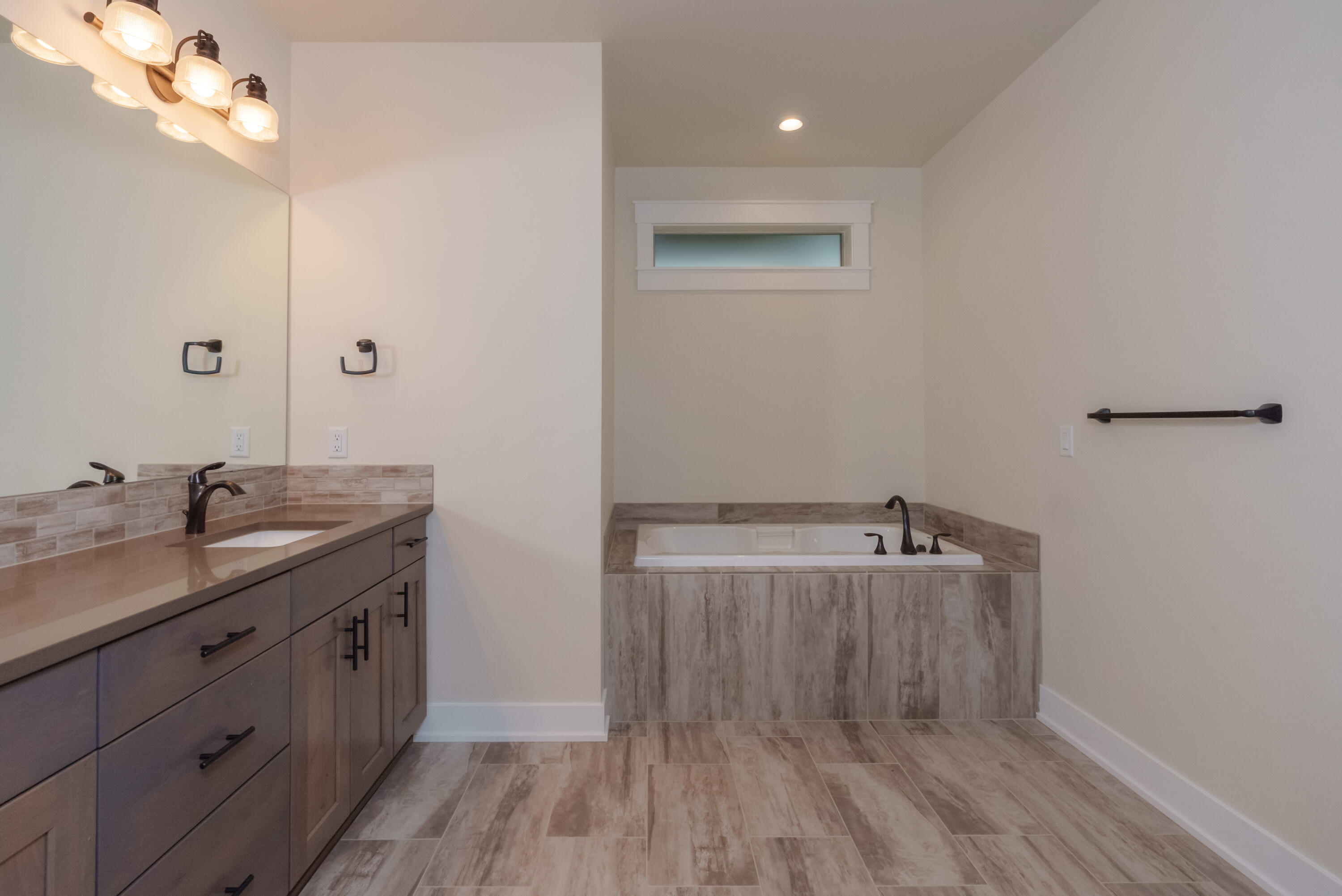 Dry Canyon - Residential