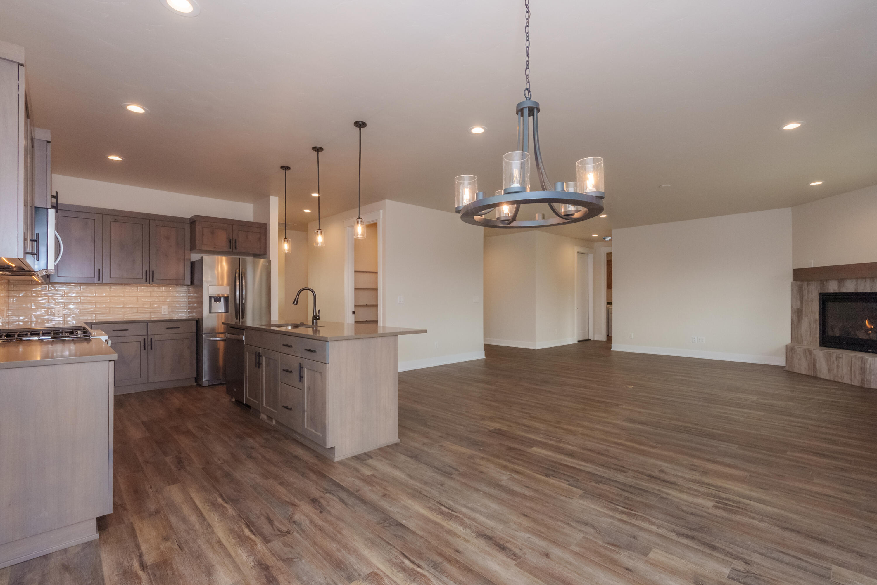 Dry Canyon - Residential