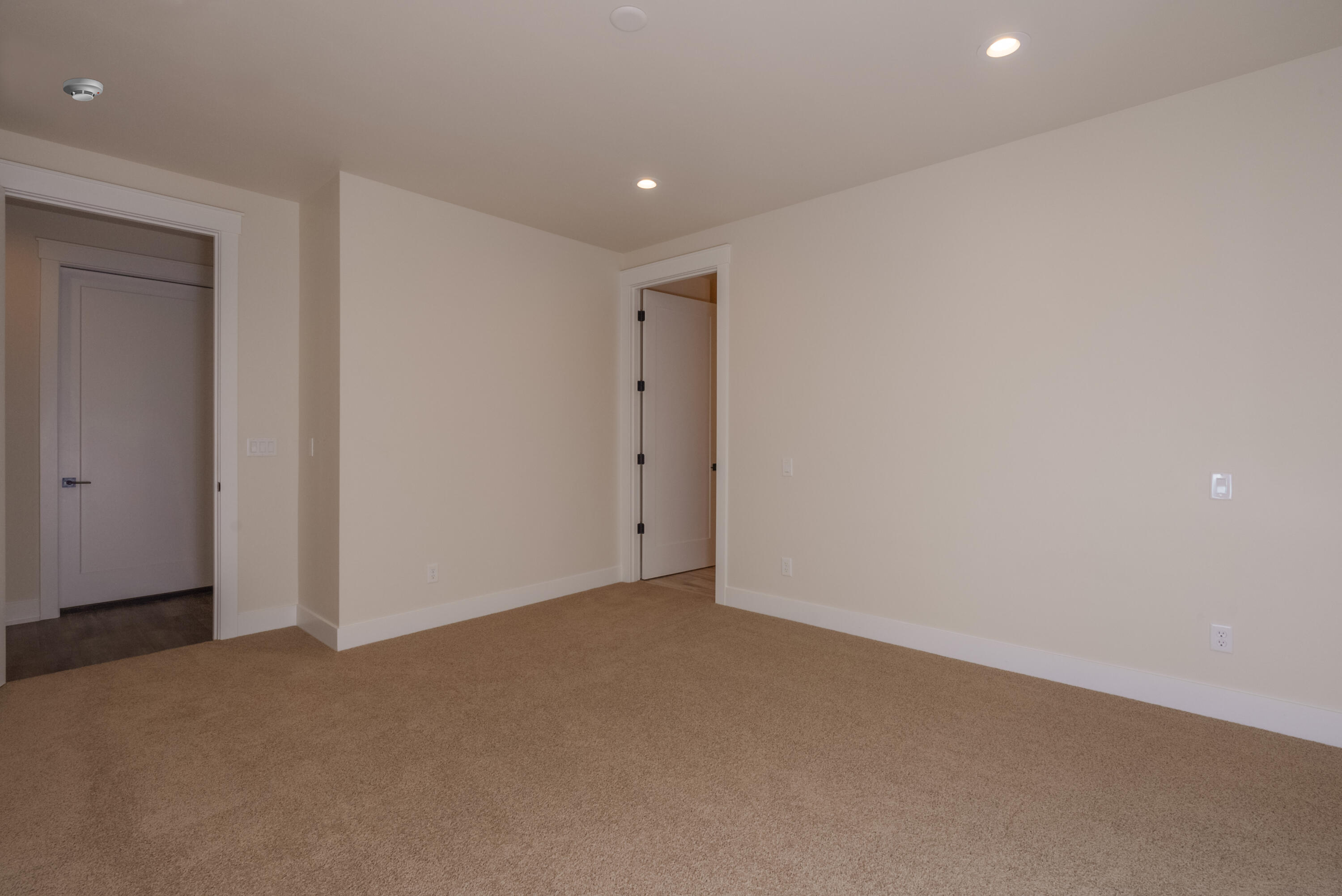 Dry Canyon - Residential