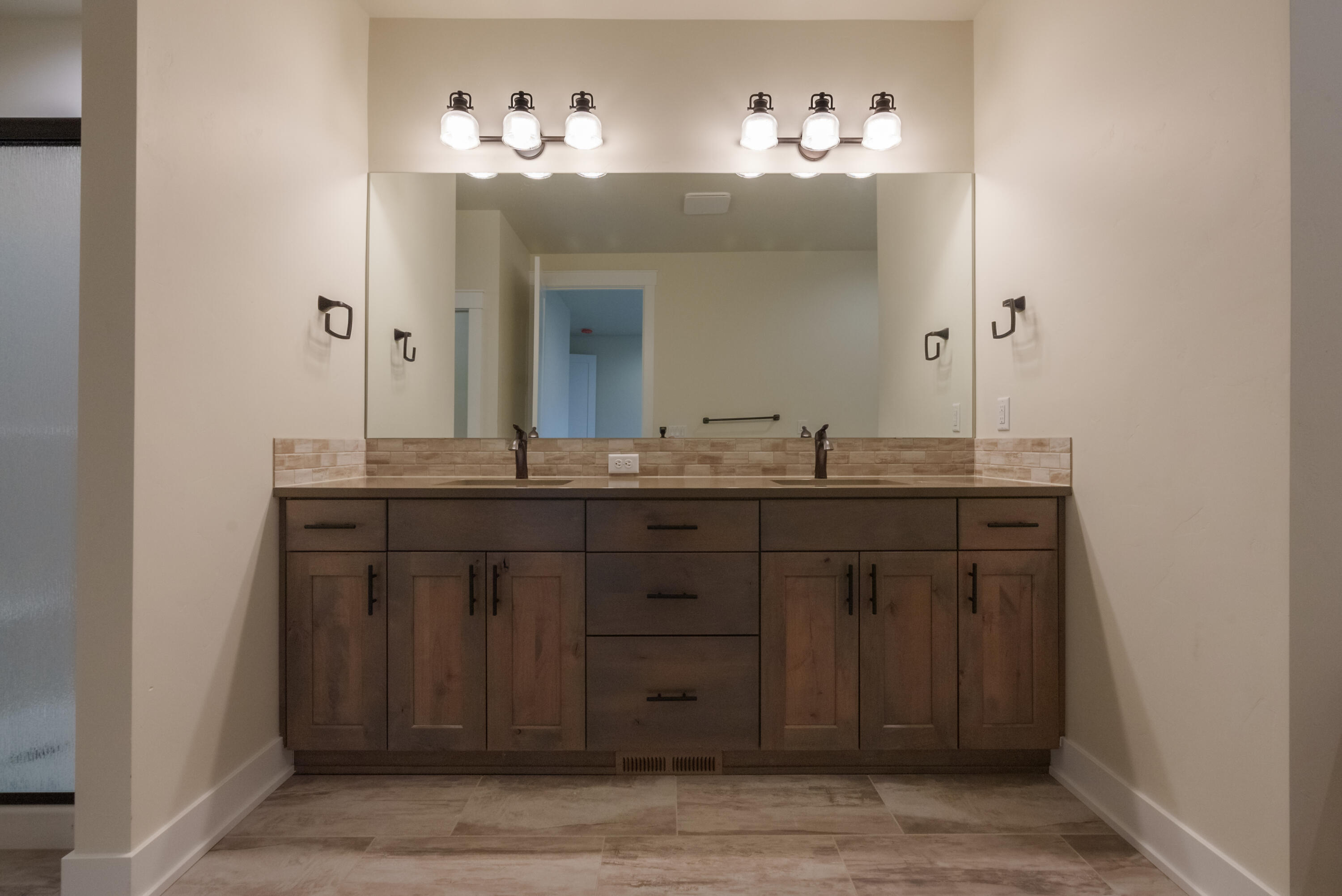 Dry Canyon - Residential