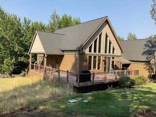 Tiny photo for 4639 Harrier Drive, Klamath Falls, OR 97601 (MLS # 220226293)