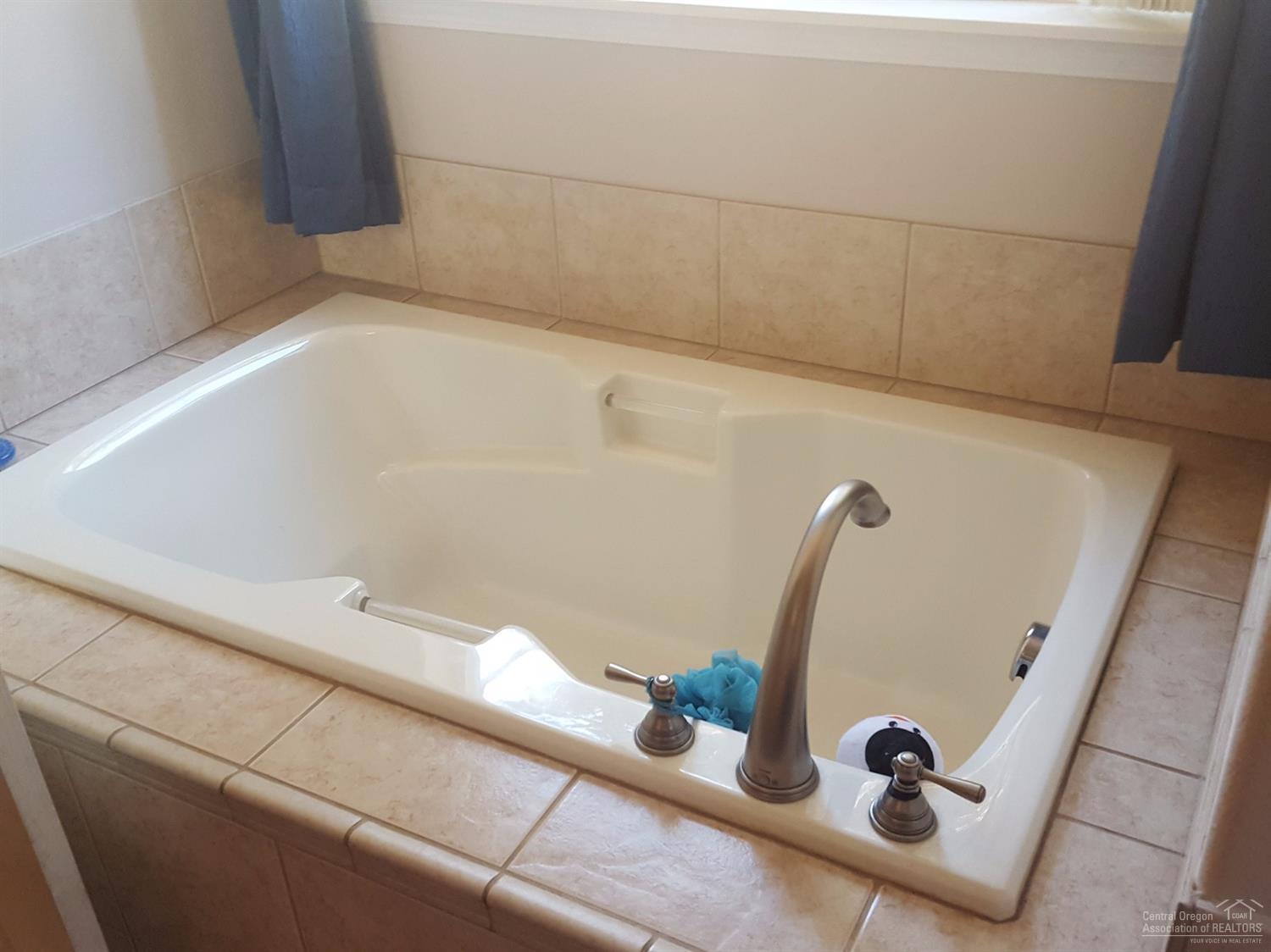 Forest View - Residential