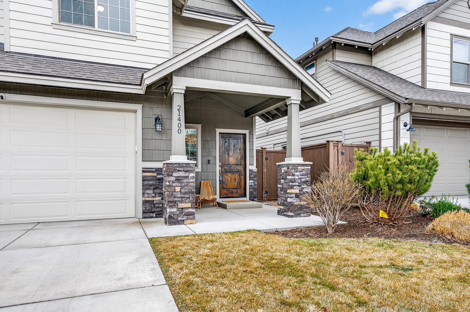 21400 NE Evelyn Place