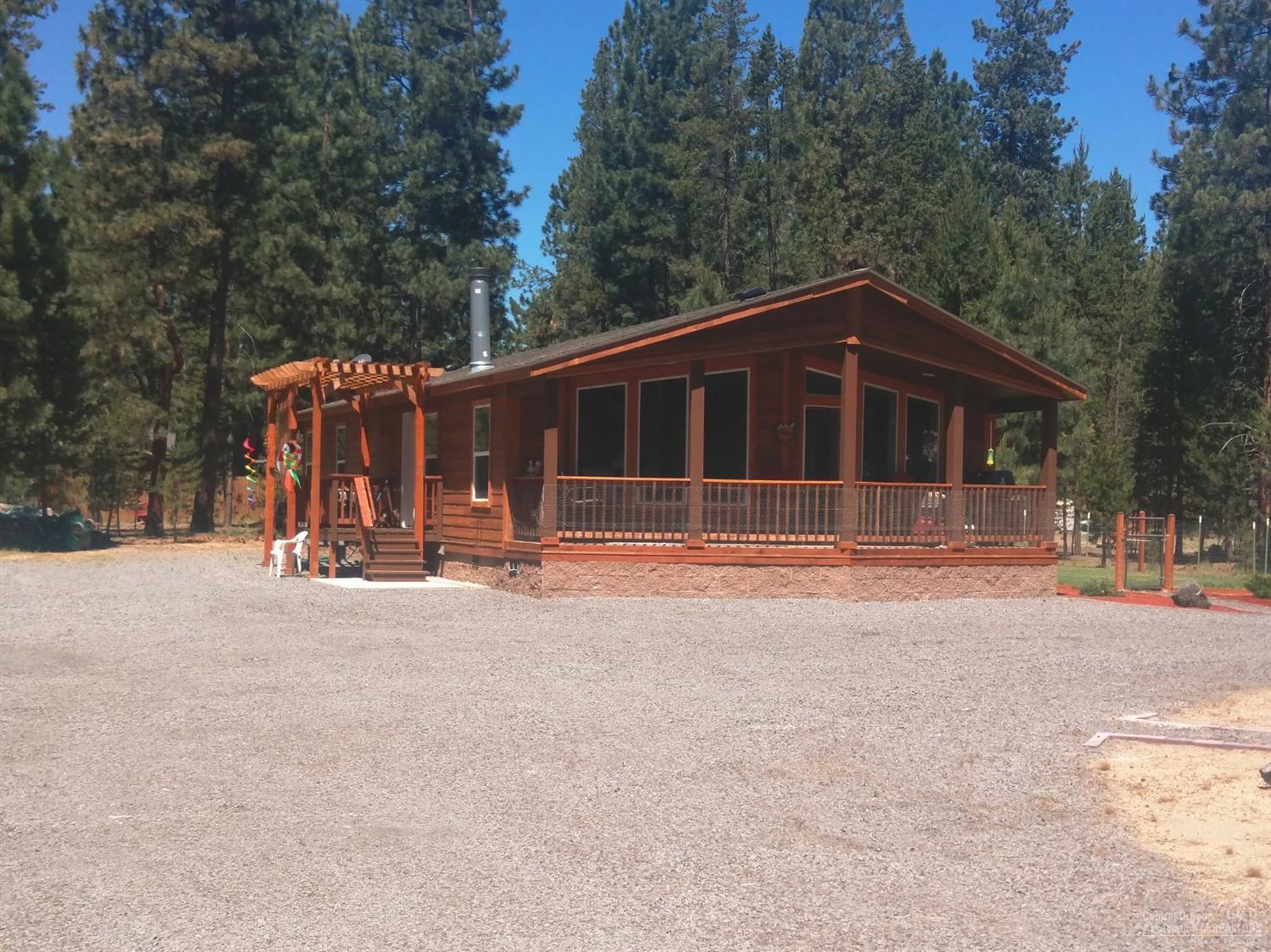 Wagon Trail Acreages - Residential