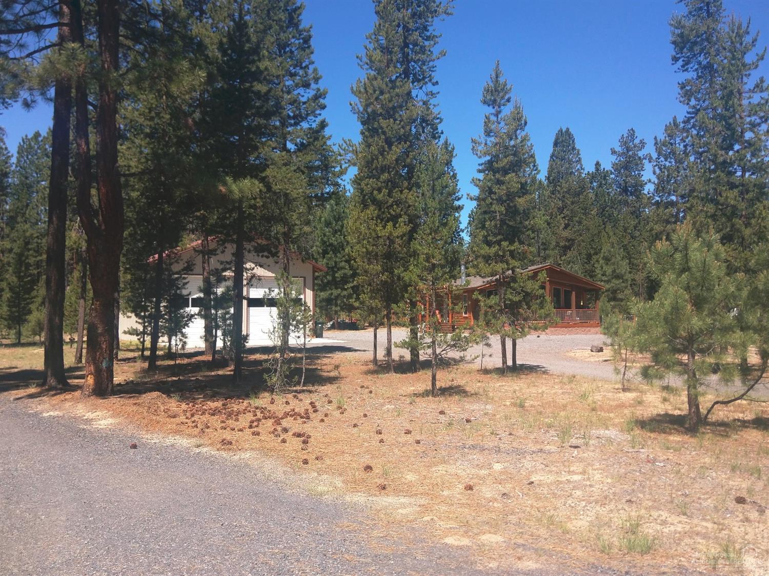 Wagon Trail Acreages - Residential