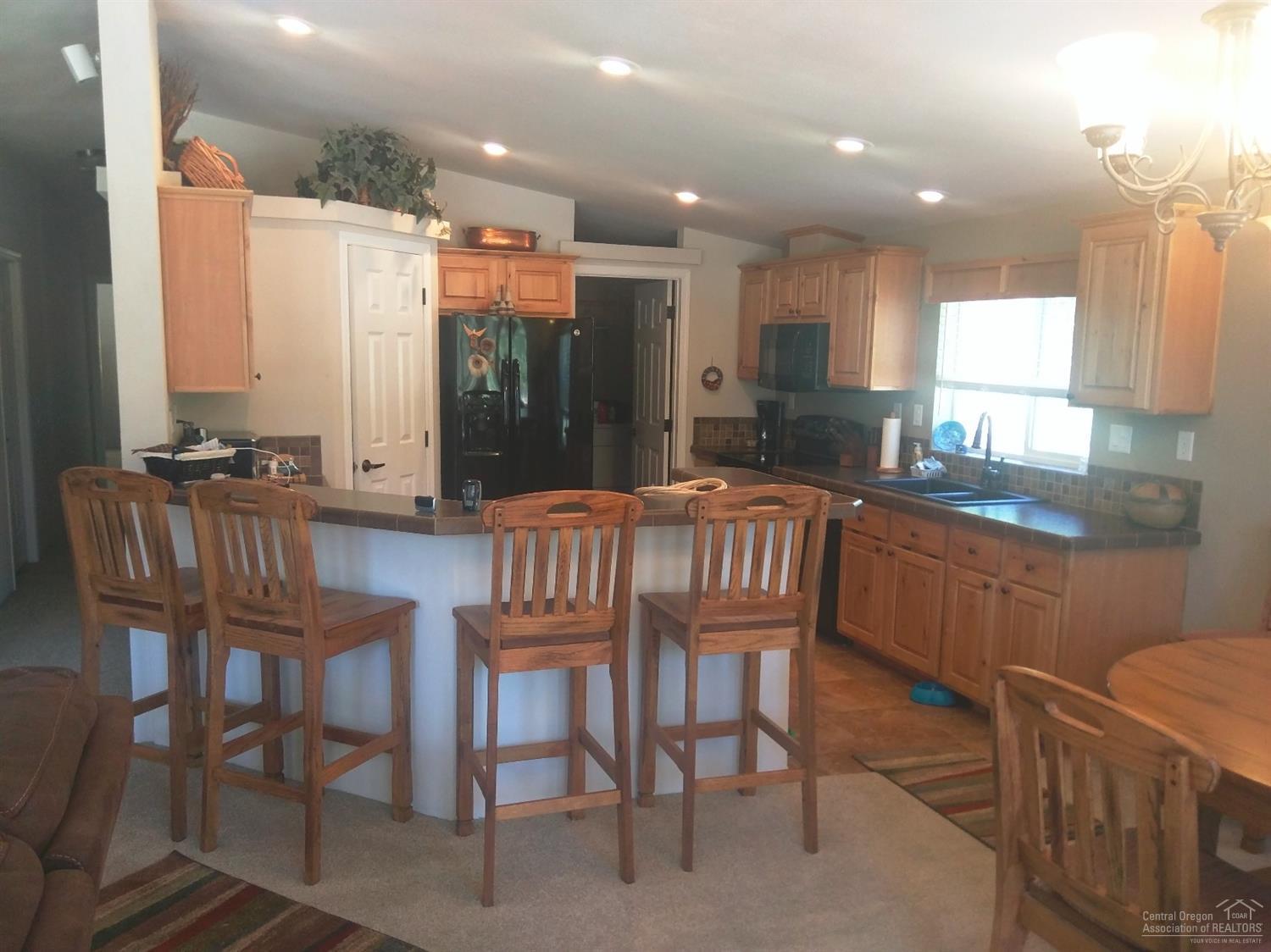 Wagon Trail Acreages - Residential