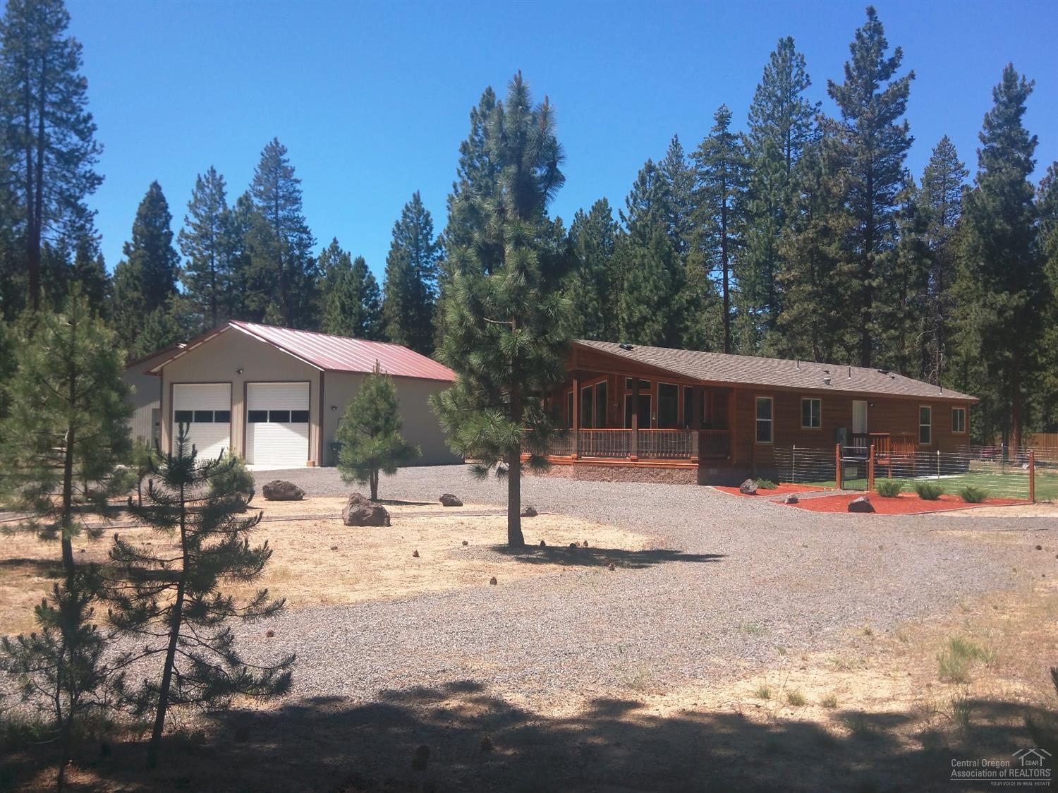 Wagon Trail Acreages - Residential