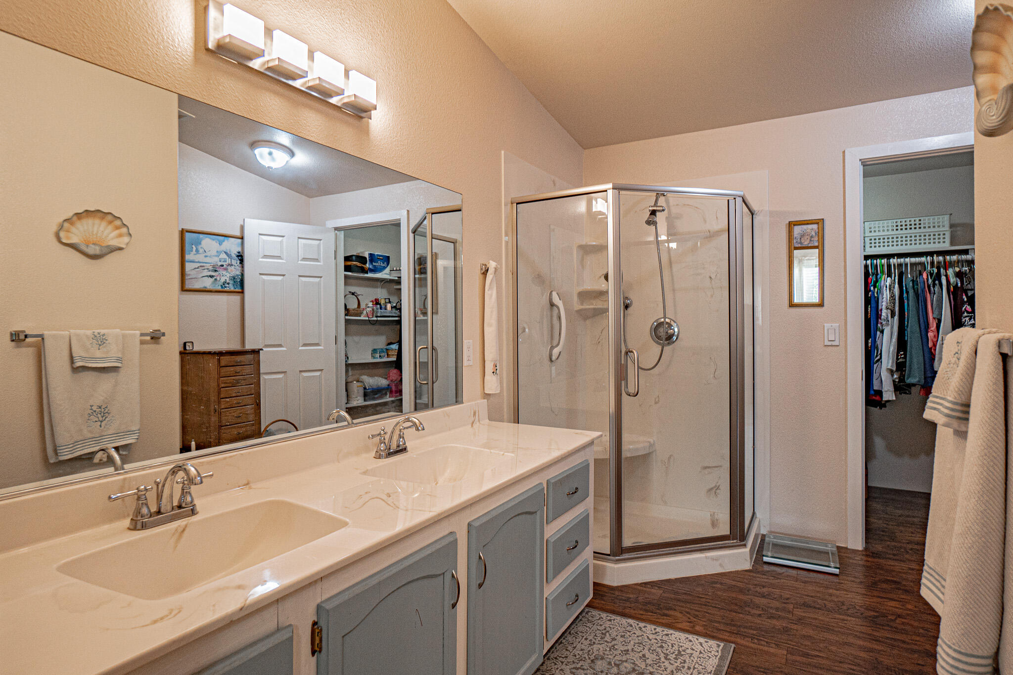 Foots Creek Acres - Residential