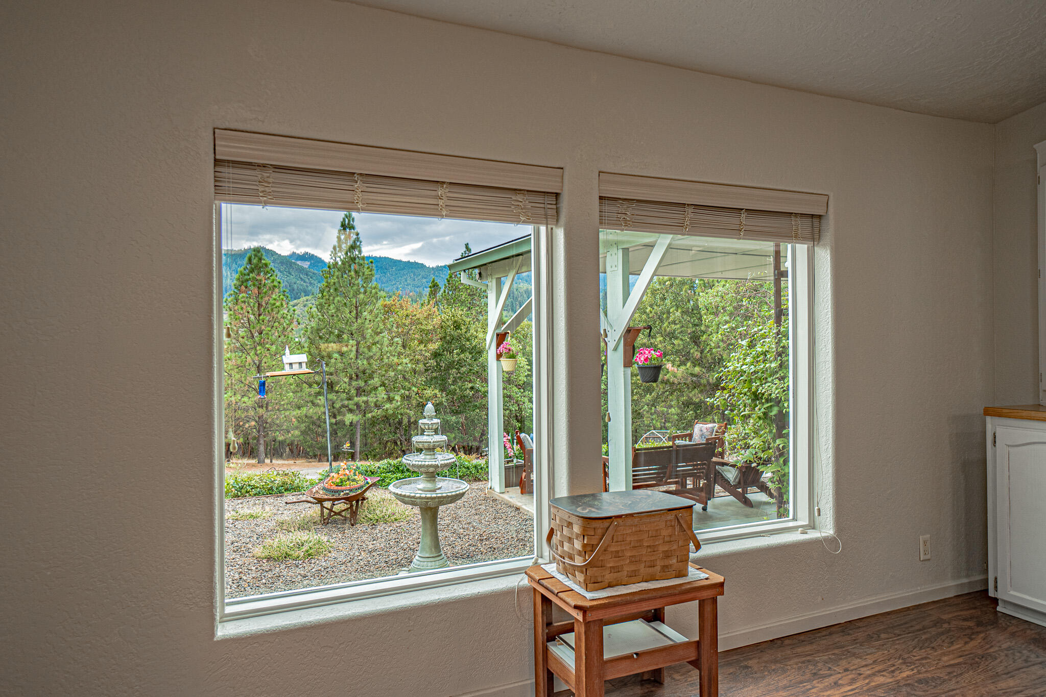 Foots Creek Acres - Residential