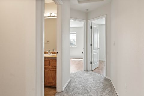 Tiny photo for 585 NE Redwood Avenue, Redmond, OR 97756 (MLS # 220221159)