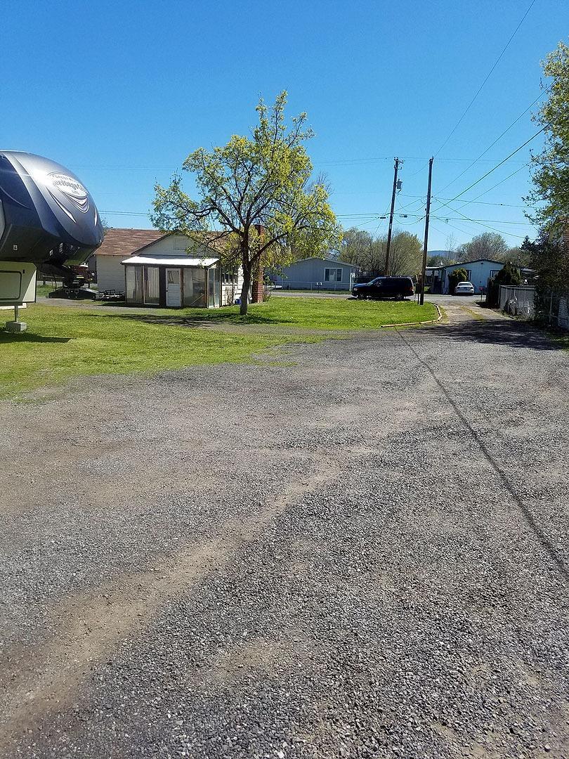 Altamont Acres - Residential