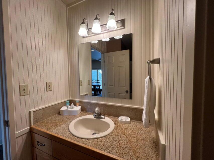 1850 Redtail Hawk Drive RV53K