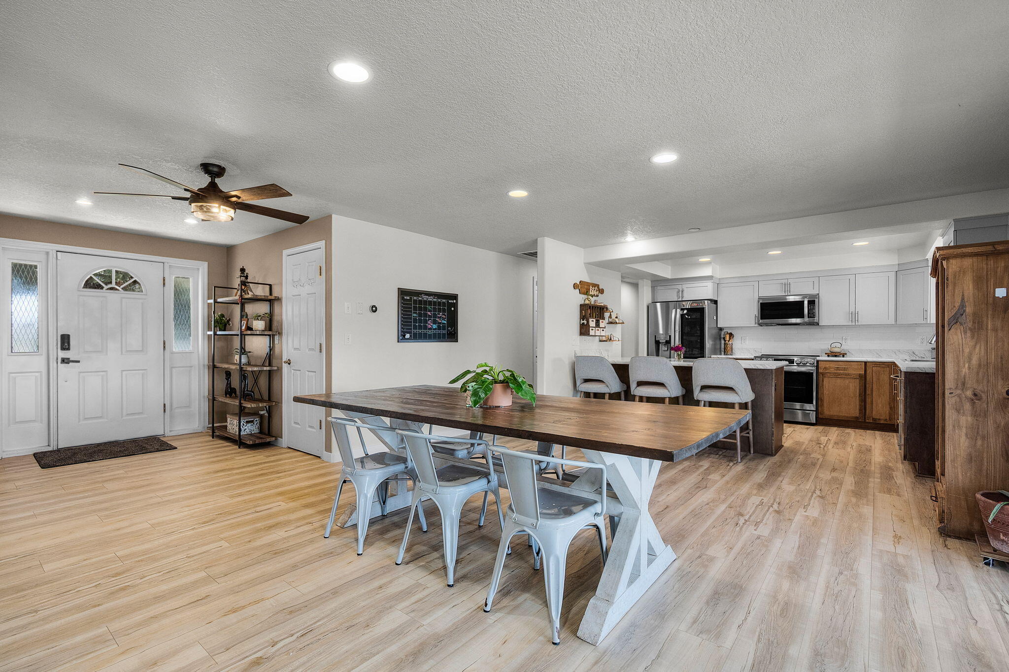 Madras Ranchos - Residential