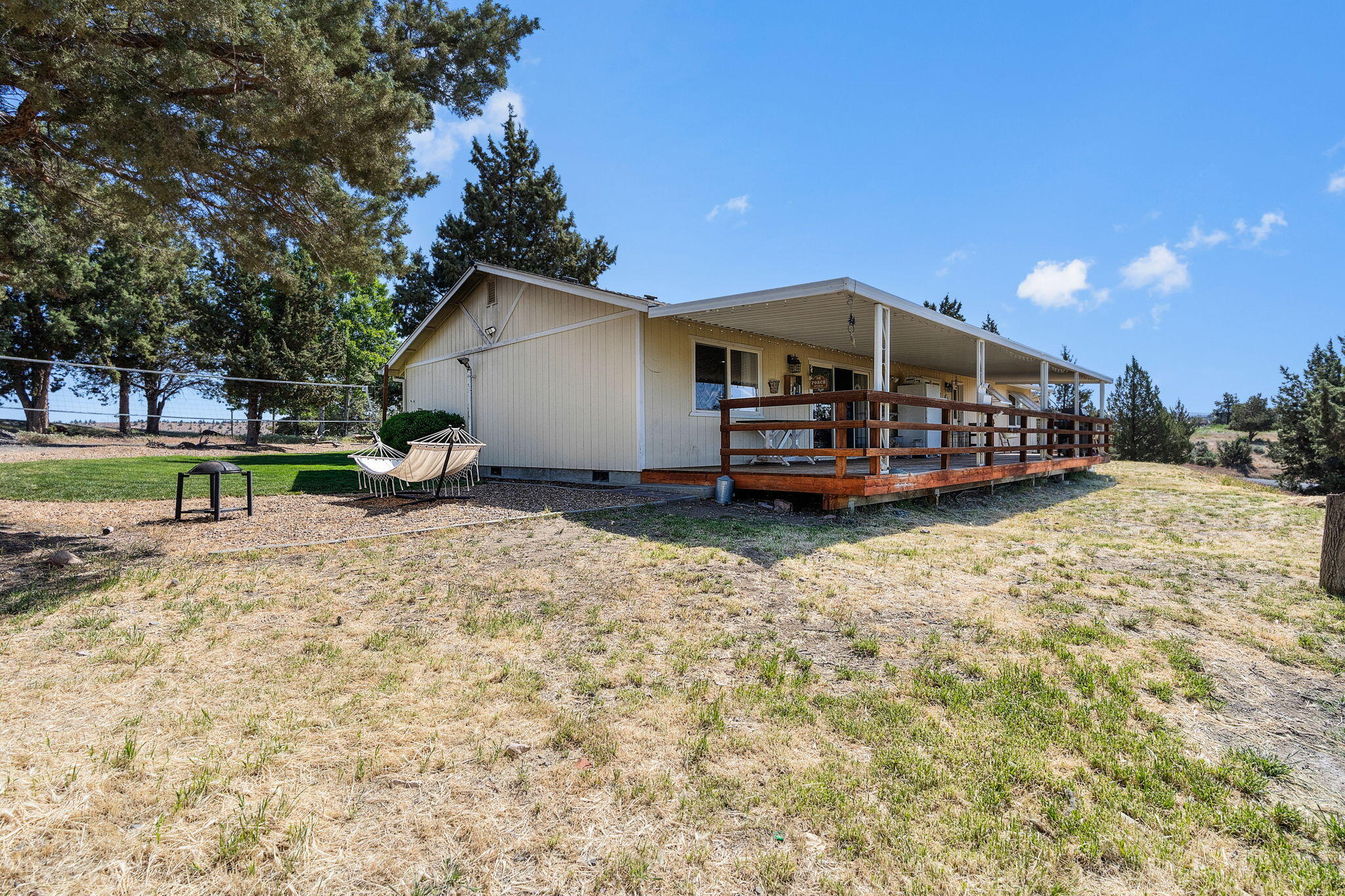 Madras Ranchos - Residential