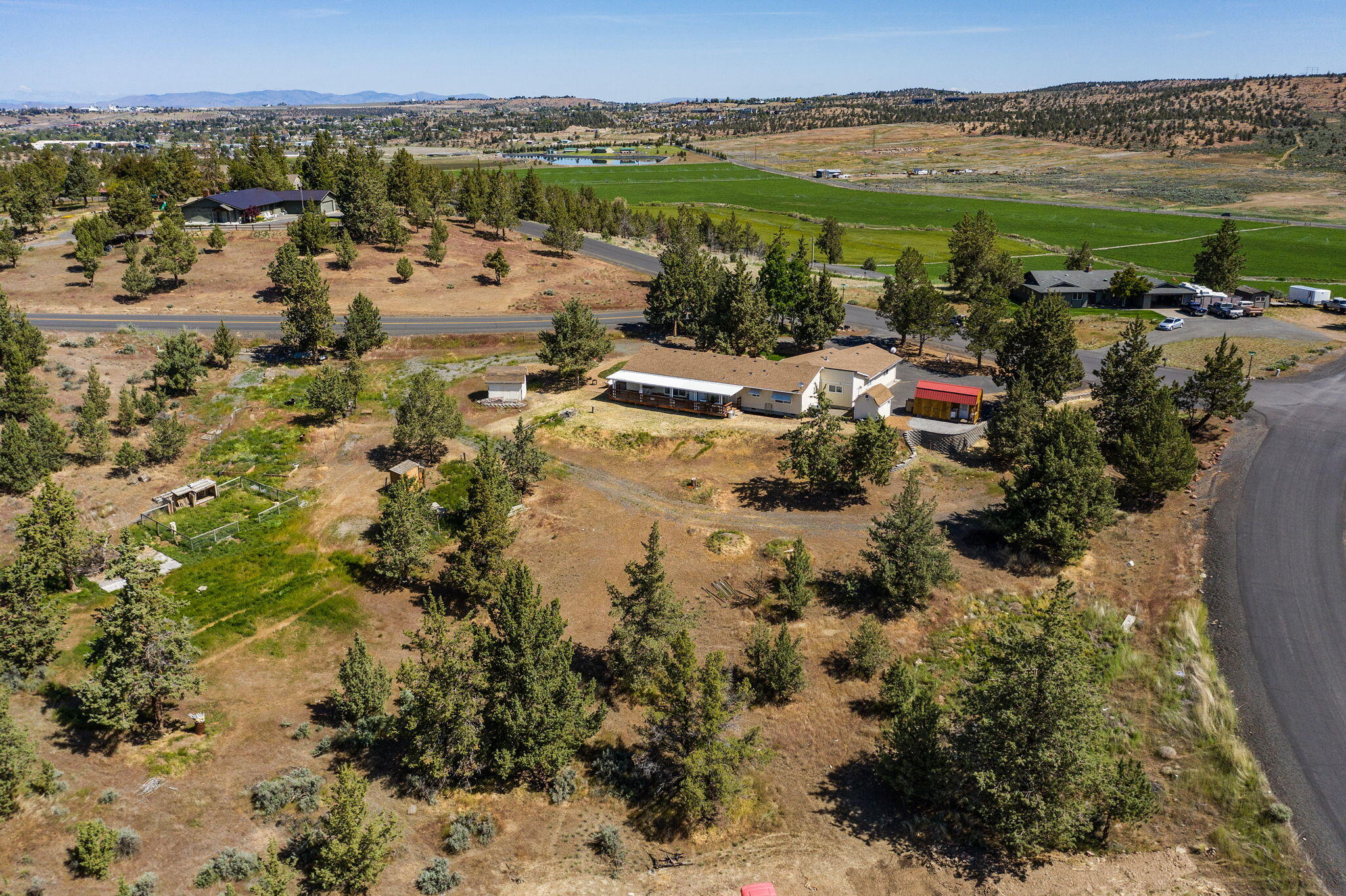 Madras Ranchos - Residential