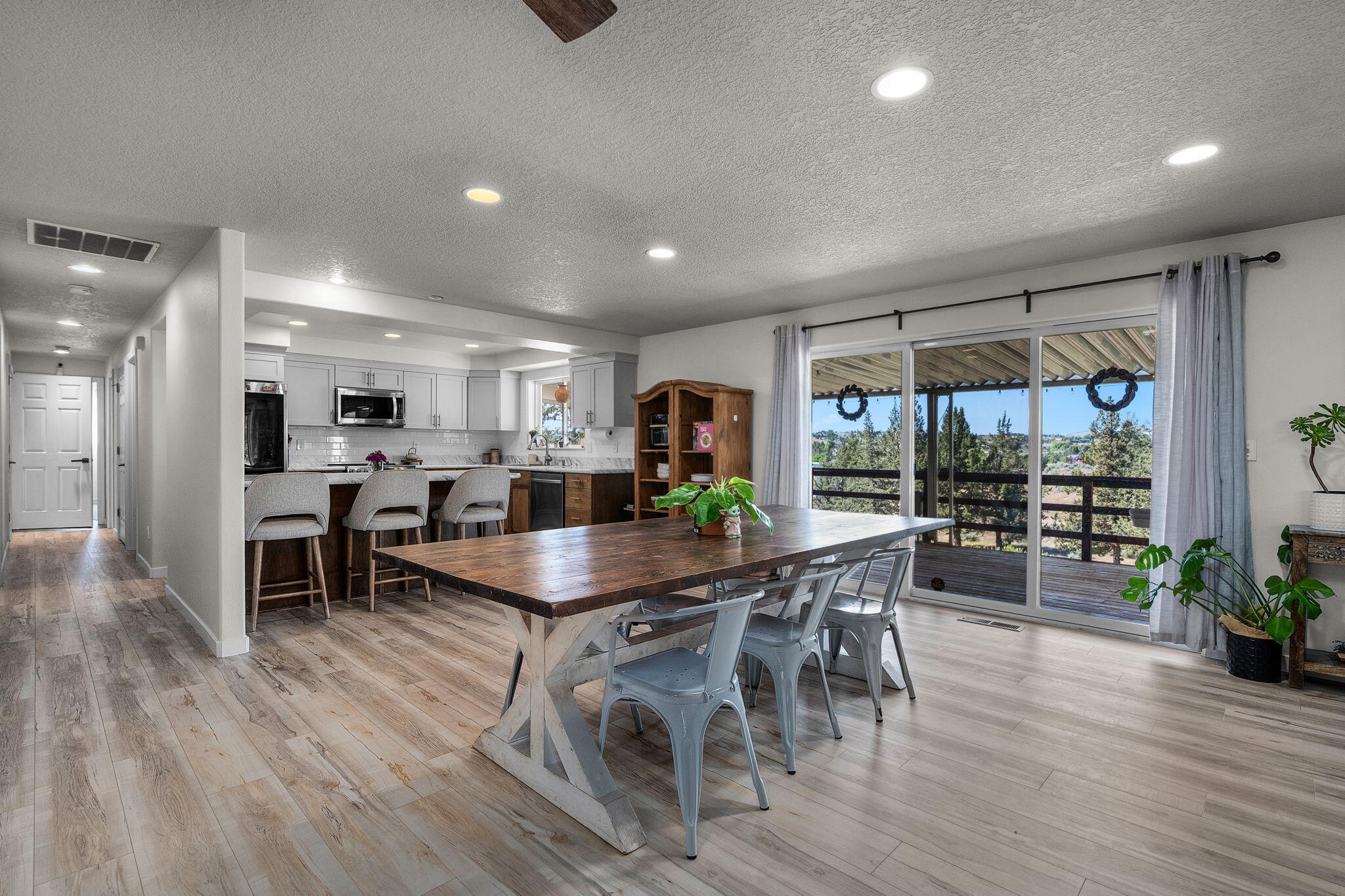 Madras Ranchos - Residential