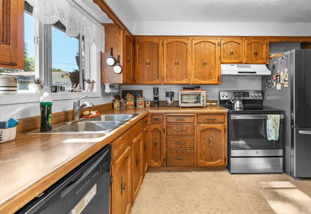 Stewart Acres - Residential