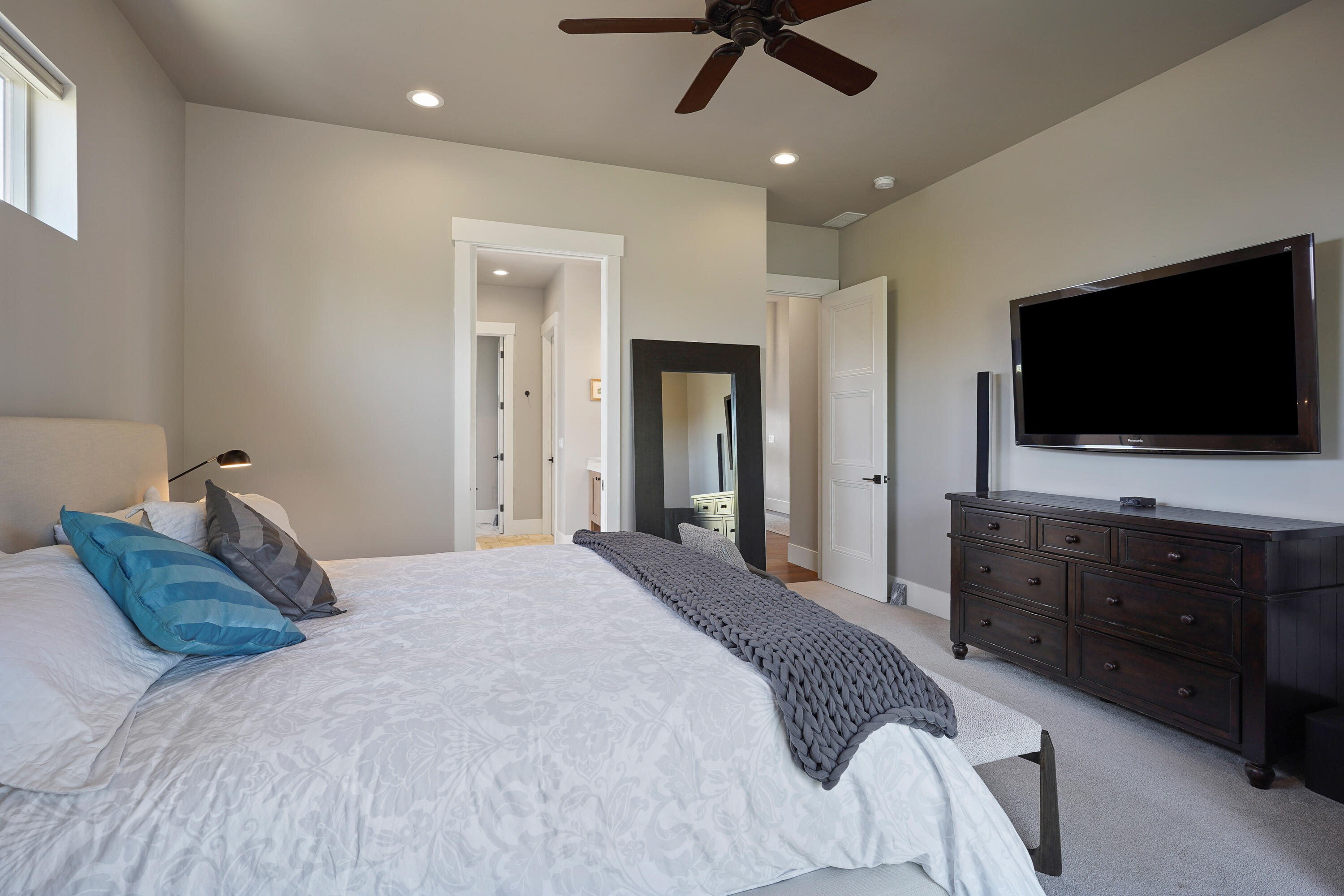 Ridge At Eagle Crest - Residential