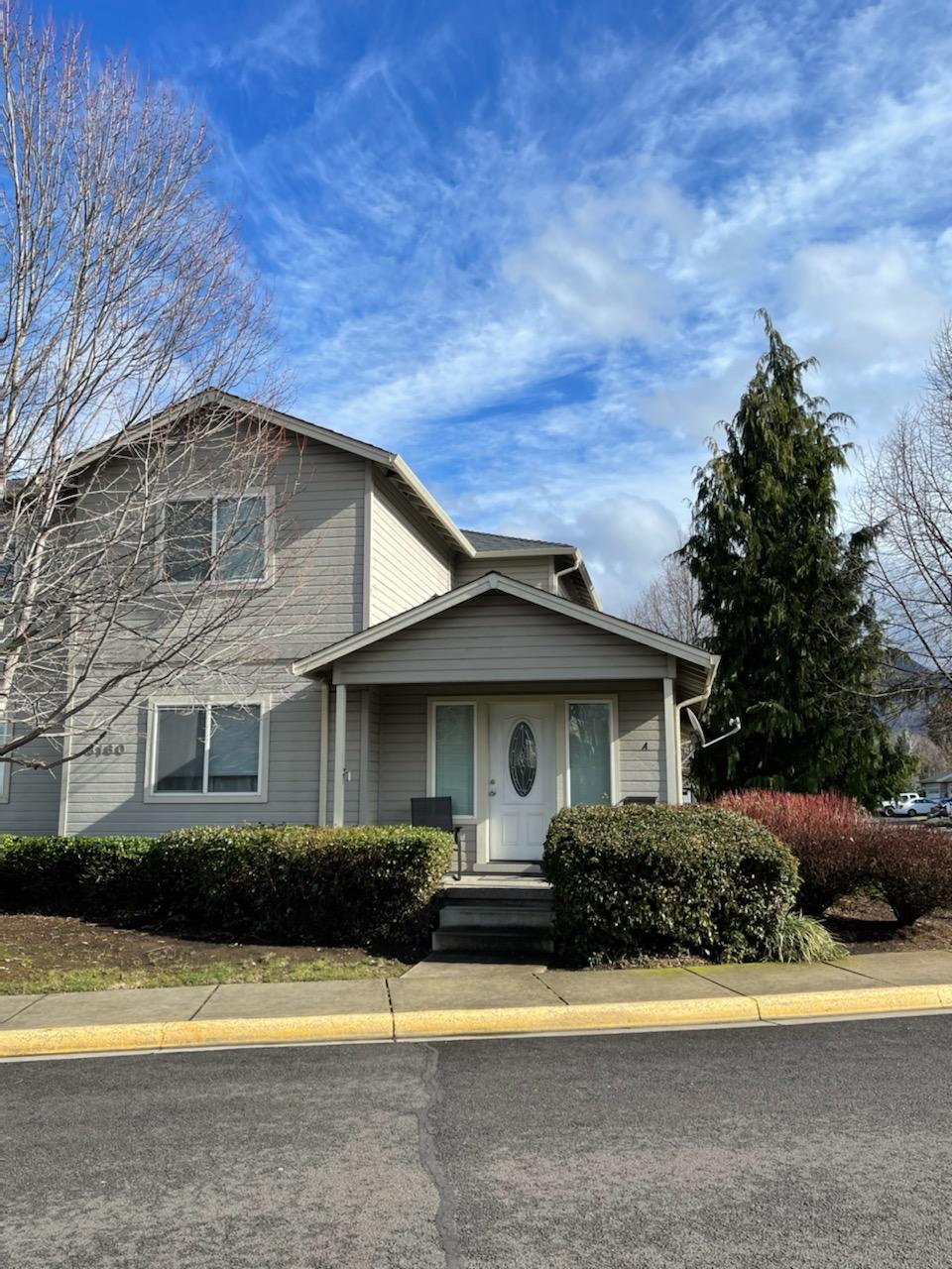 Mountain Gate Village - Residential