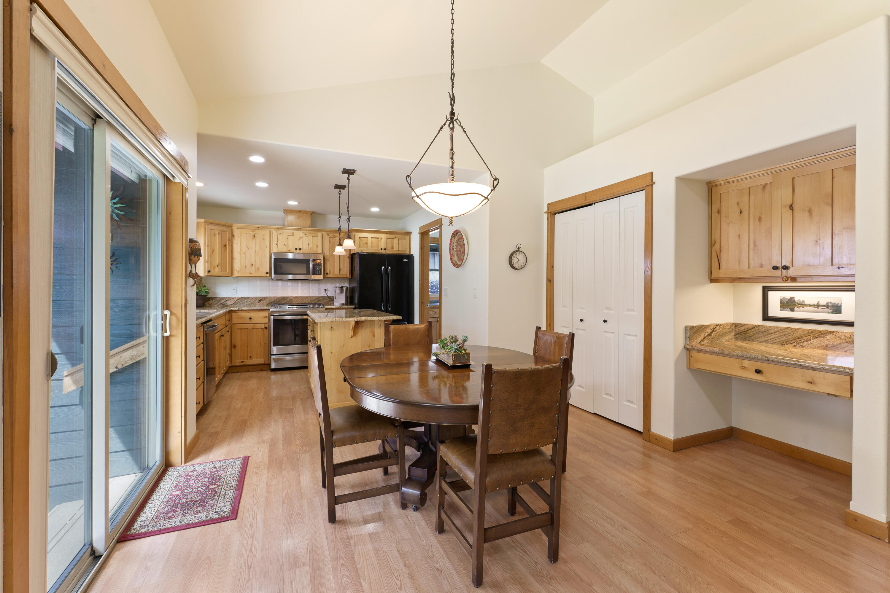 Mountain Pine - Residential