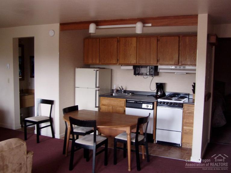 Inn Of The 7th - Residential