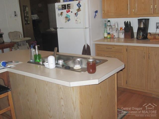 Singing Pines - Residential