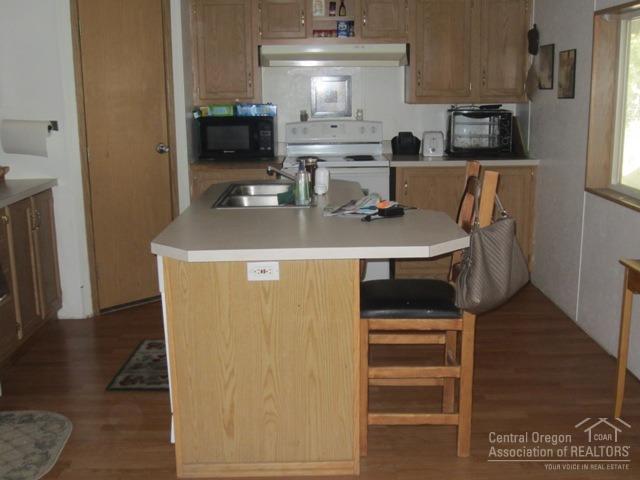 Singing Pines - Residential