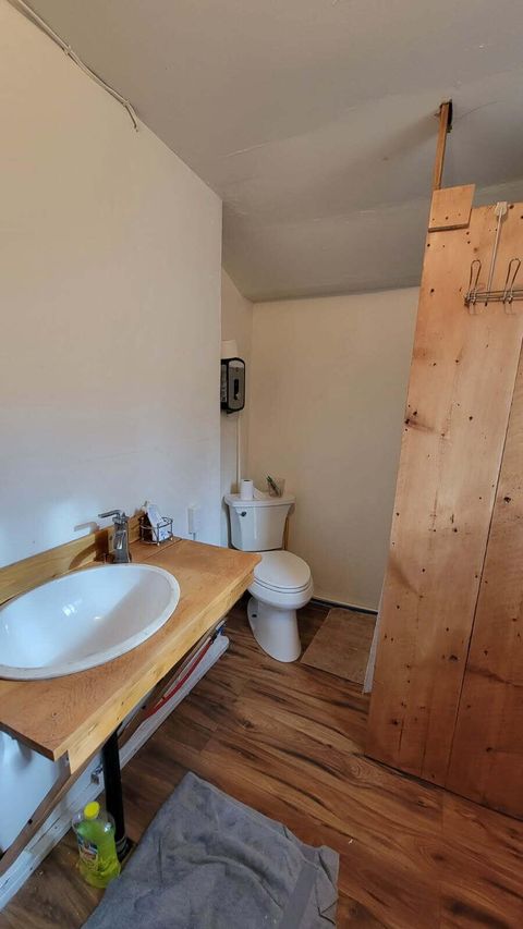 Tiny photo for 126 S Nelson Street, Mitchell, OR 97750 (MLS # 220220201)