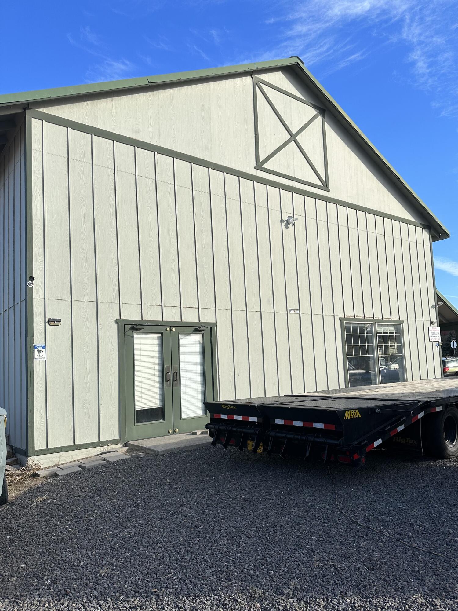 Mtn View Ind Park - Commercial Sale