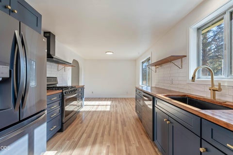 Tiny photo for 22963 Manzanita Court, Bend, OR 97701 (MLS # 220230002)