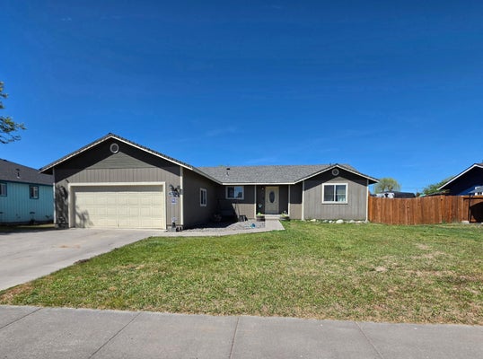5556 STATE ST, KLAMATH FALLS, OR 97603 - Image 1cb00afdaa9ad852ec89f1884b4e9f38/1483916262