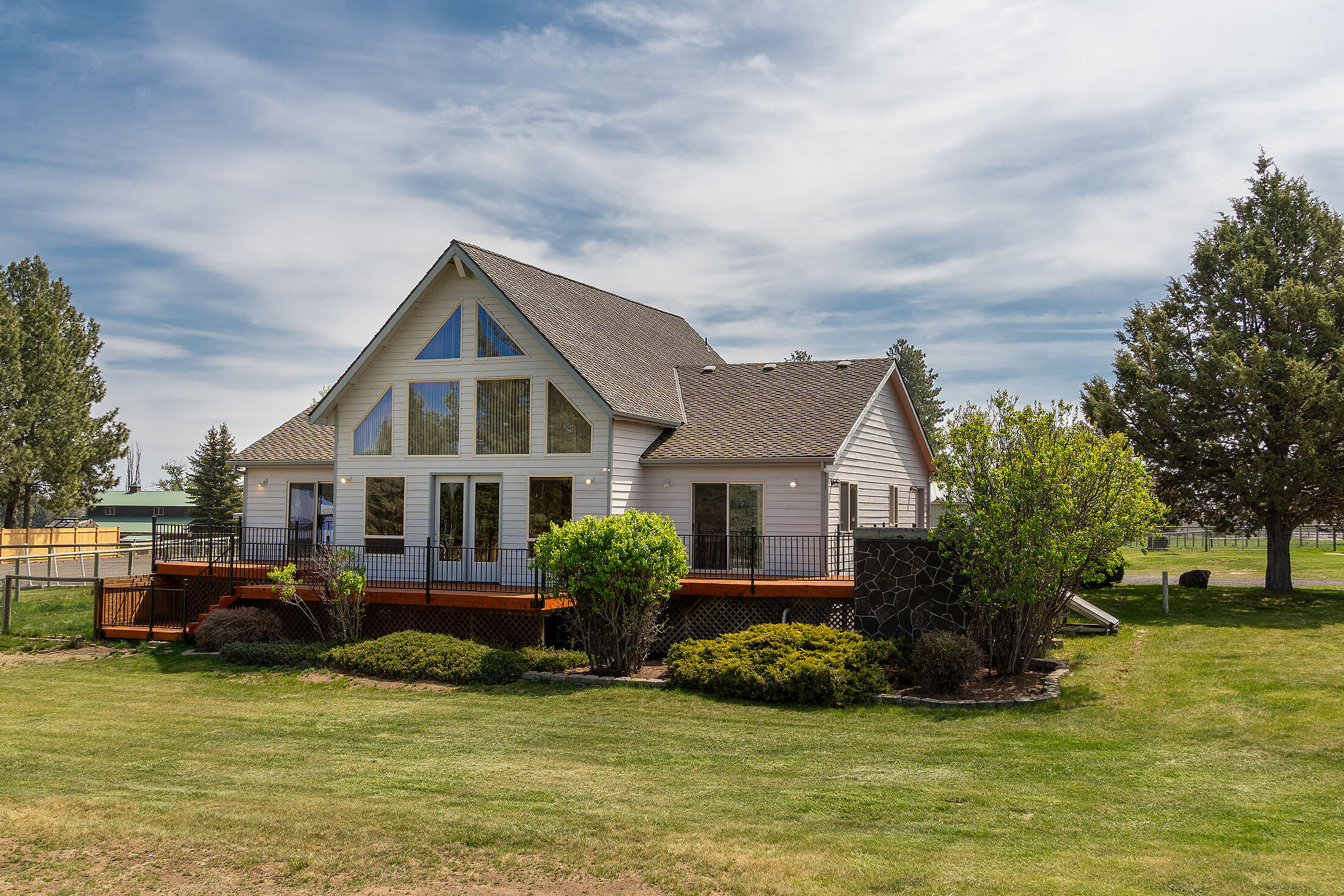 60359 Horse Butte Road