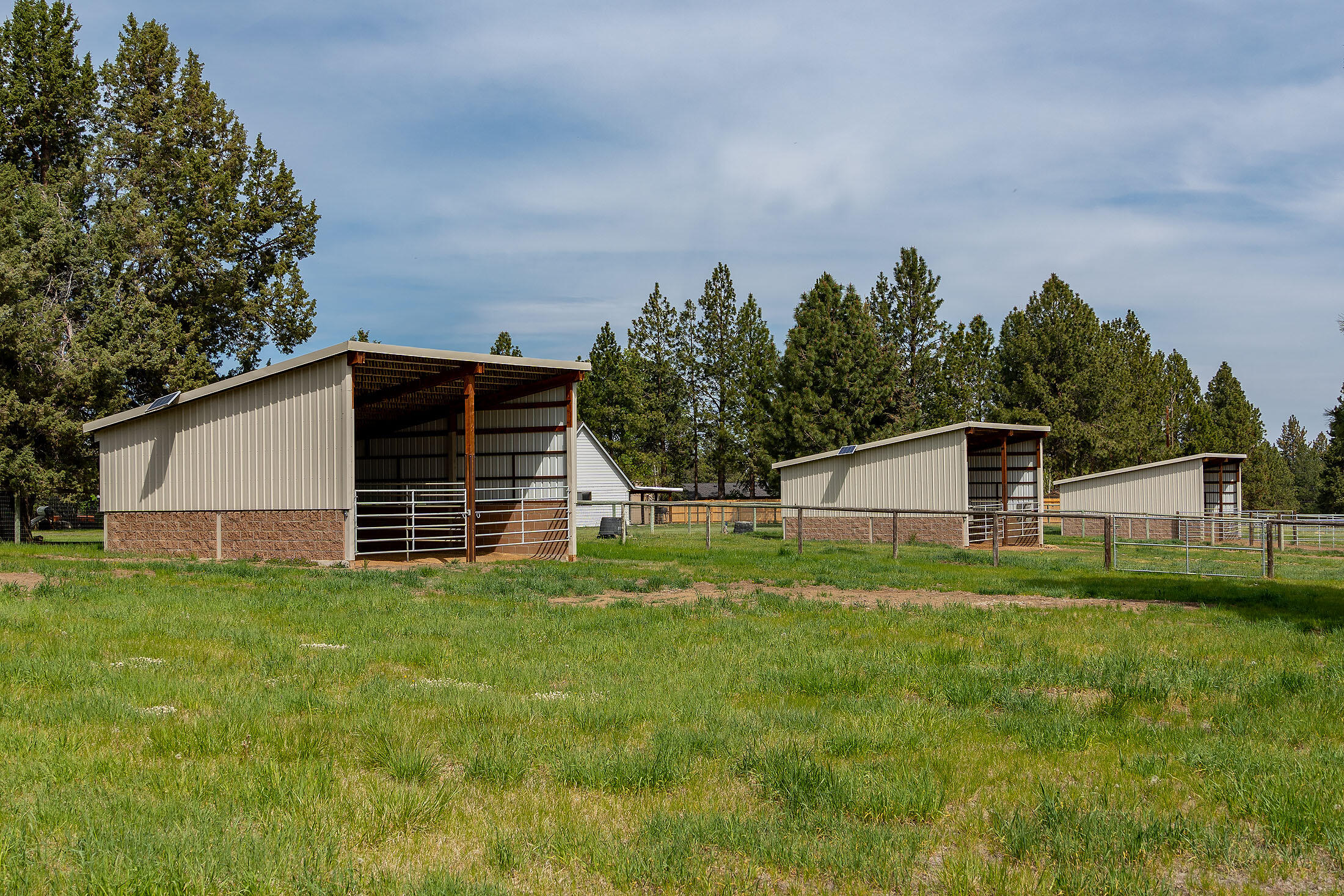 60359 Horse Butte Road