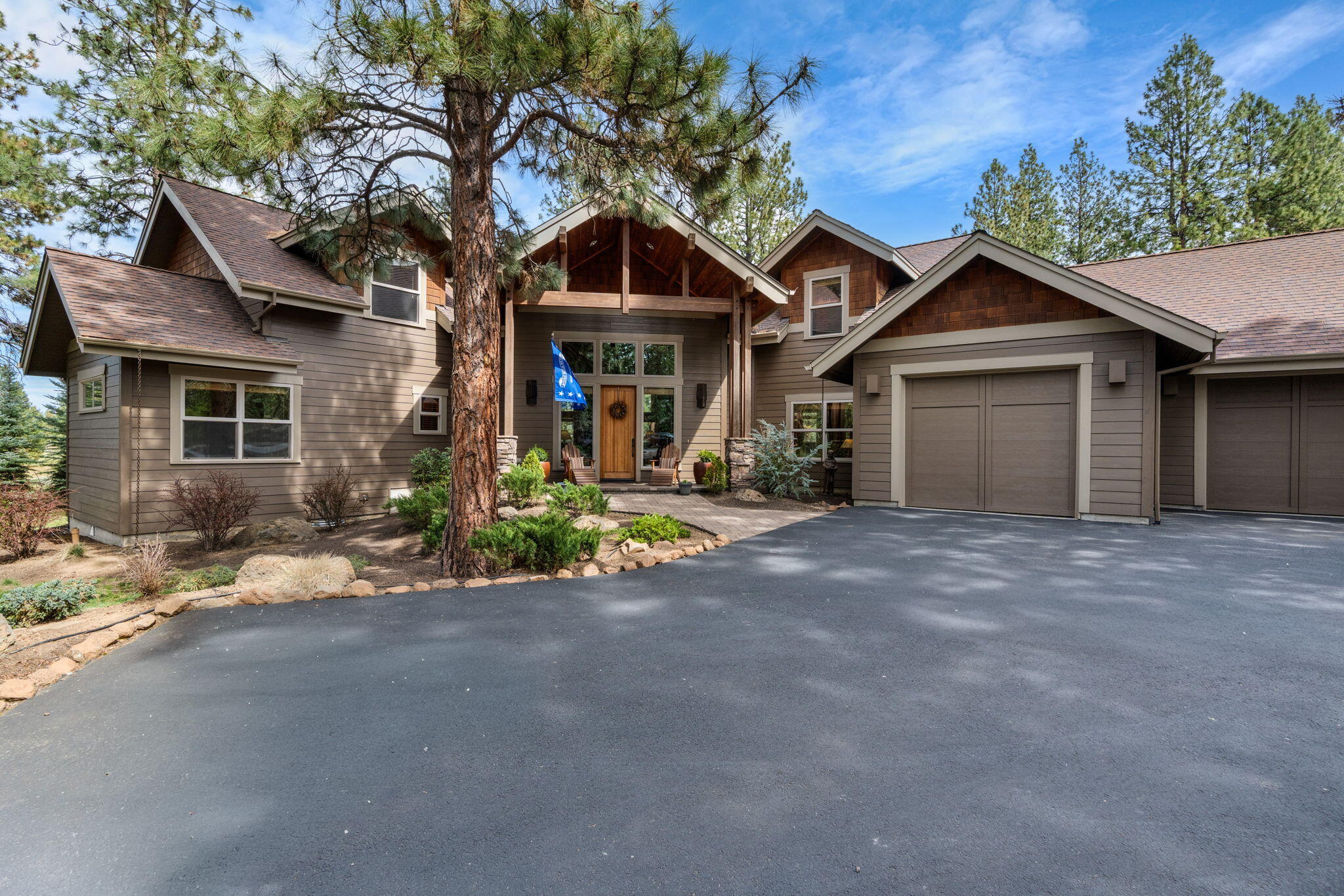 17010 Royal Coachman Drive