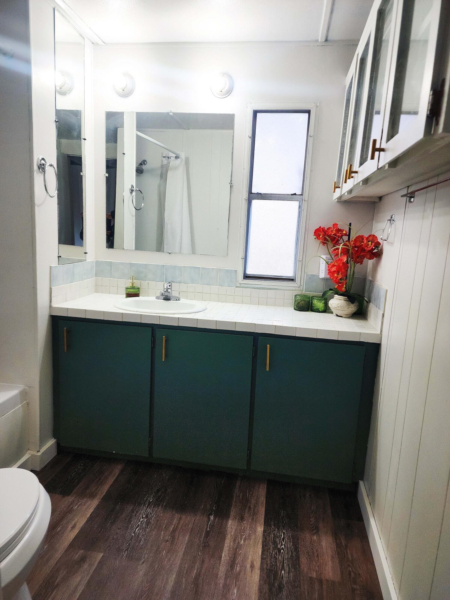 Rock Arbor Villa - Residential