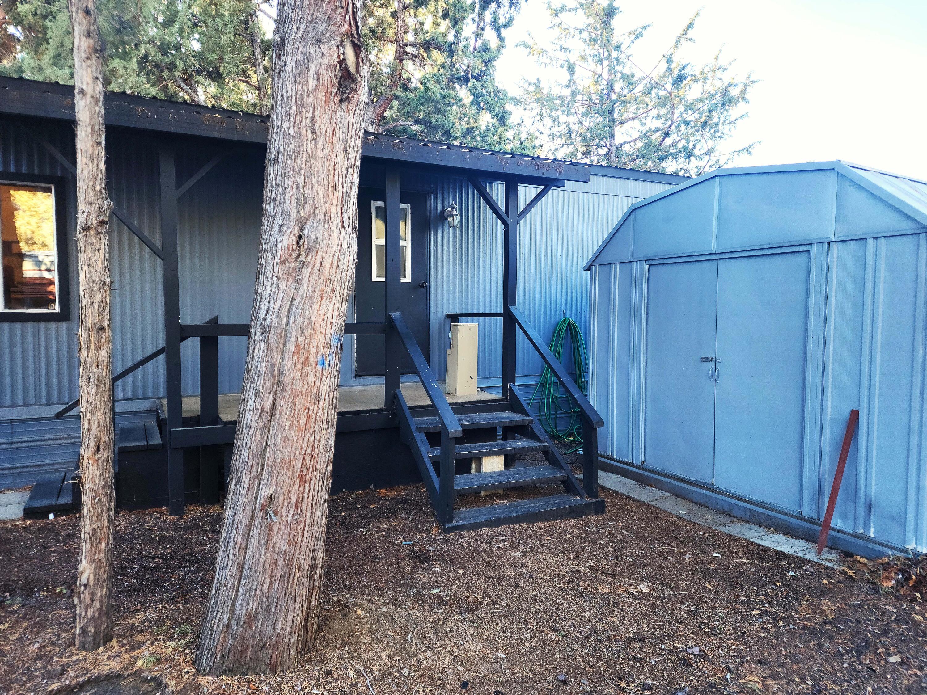 Rock Arbor Villa - Residential