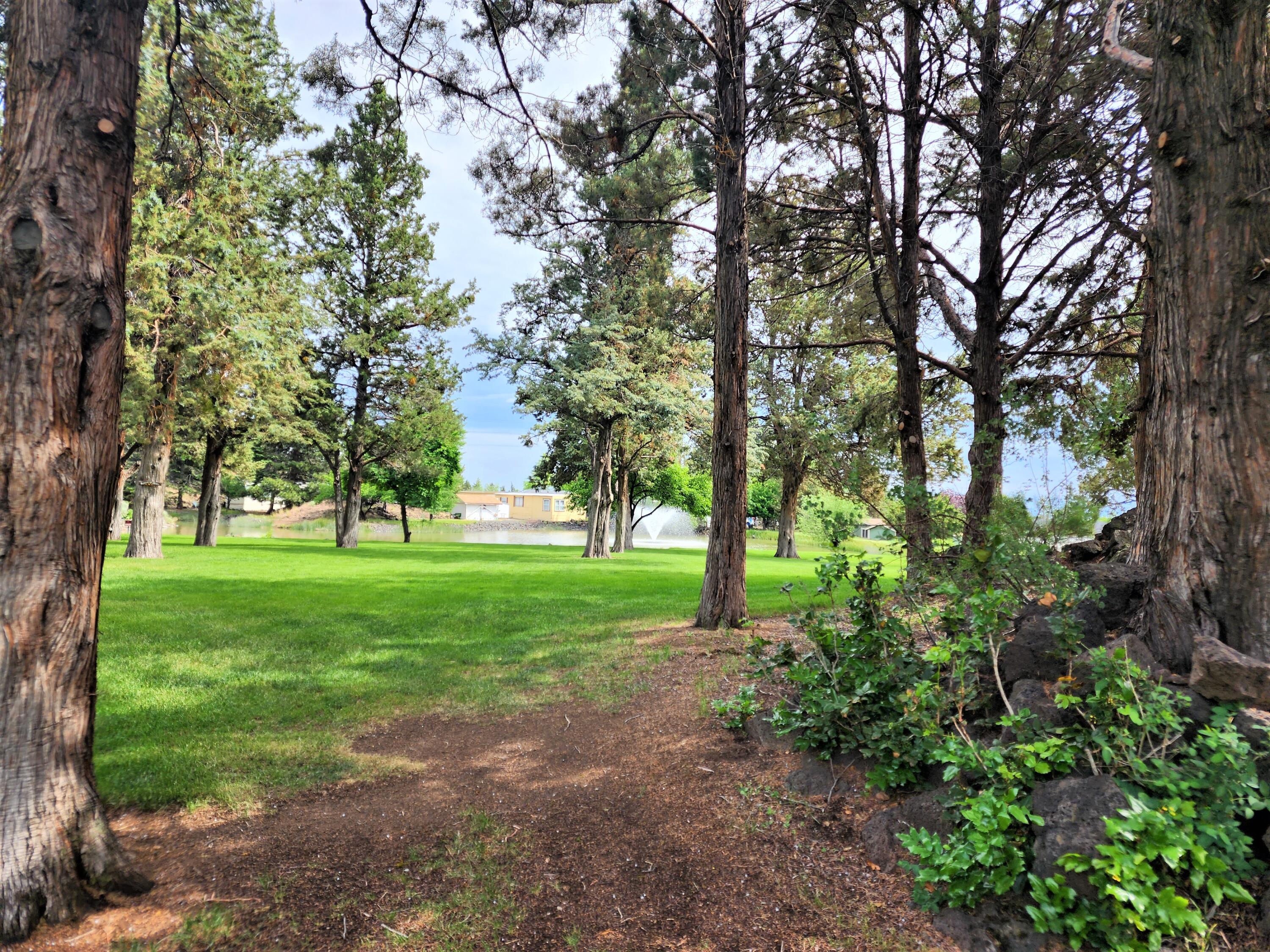 Rock Arbor Villa - Residential