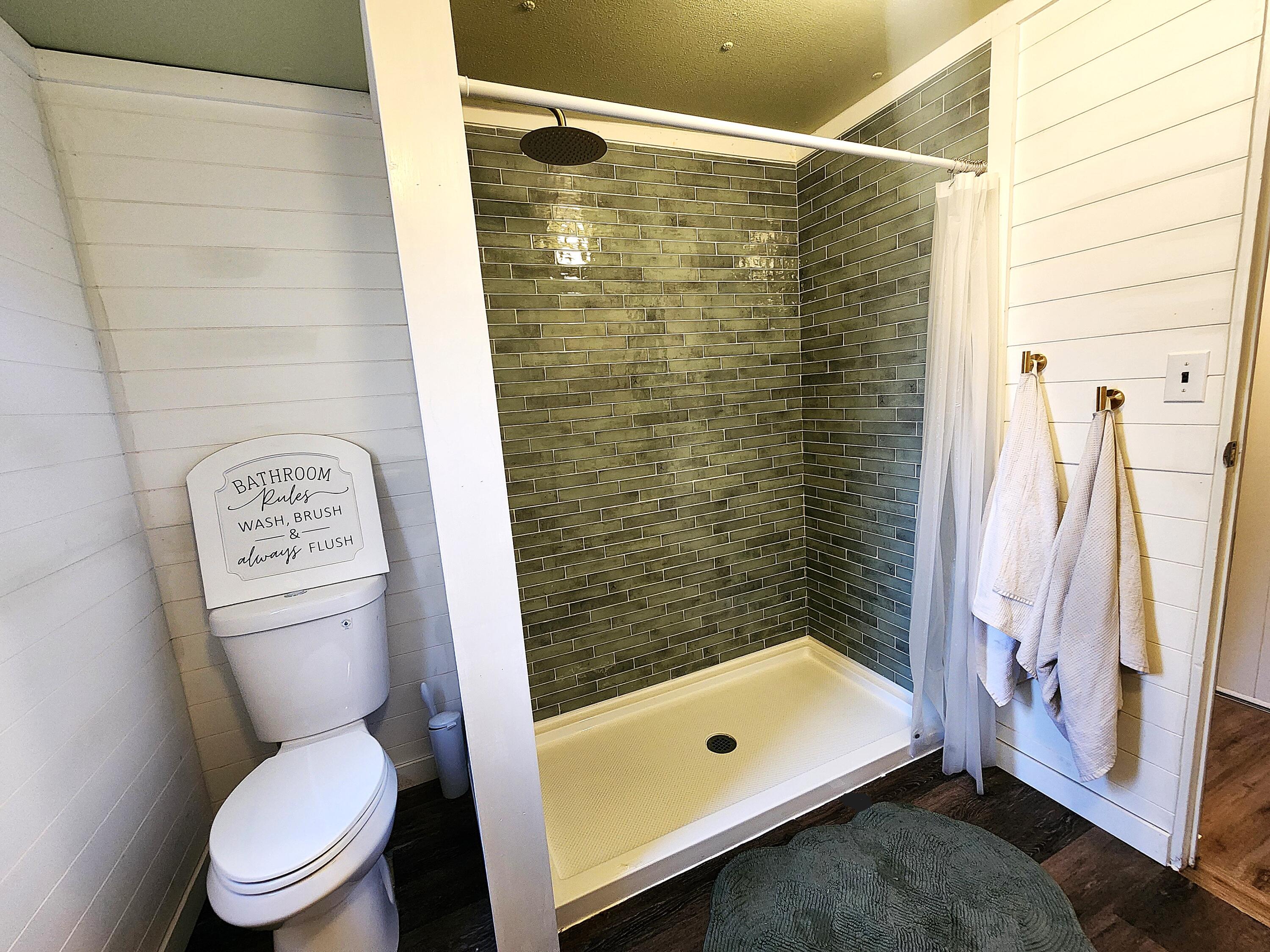 Rock Arbor Villa - Residential