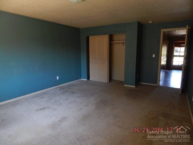 Huntington Meadows - Residential