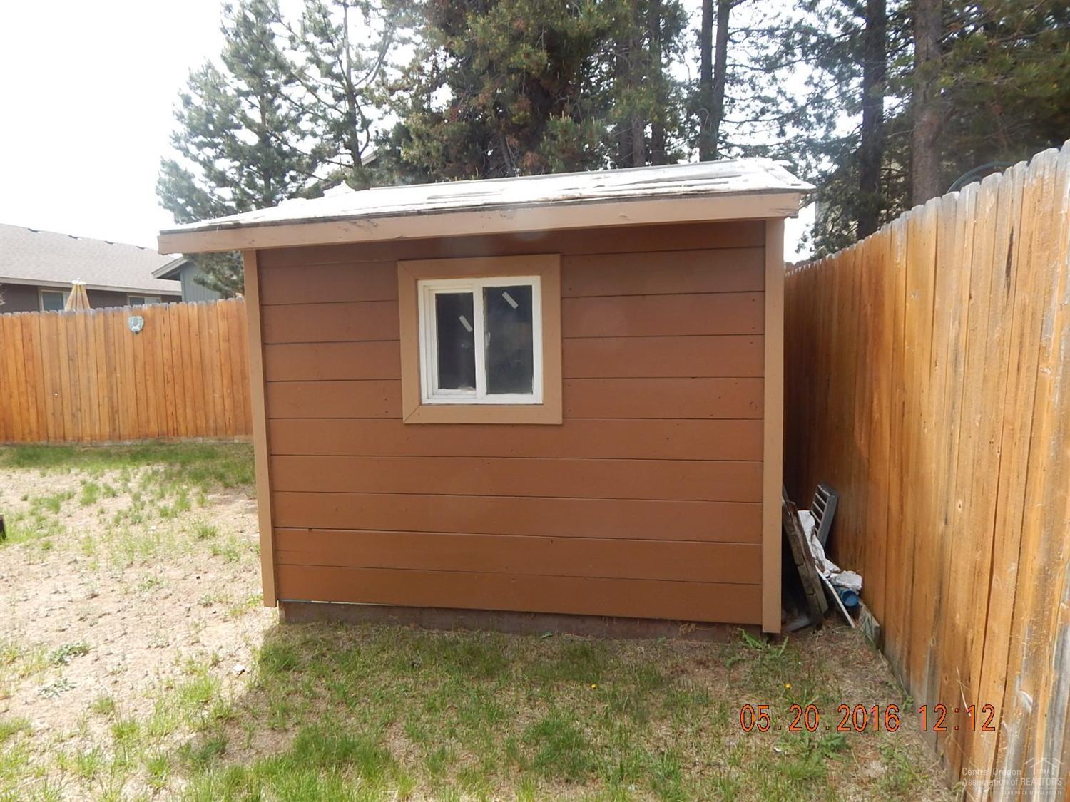 Huntington Meadows - Residential