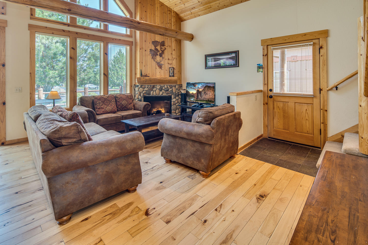 Eagle Crest - Residential