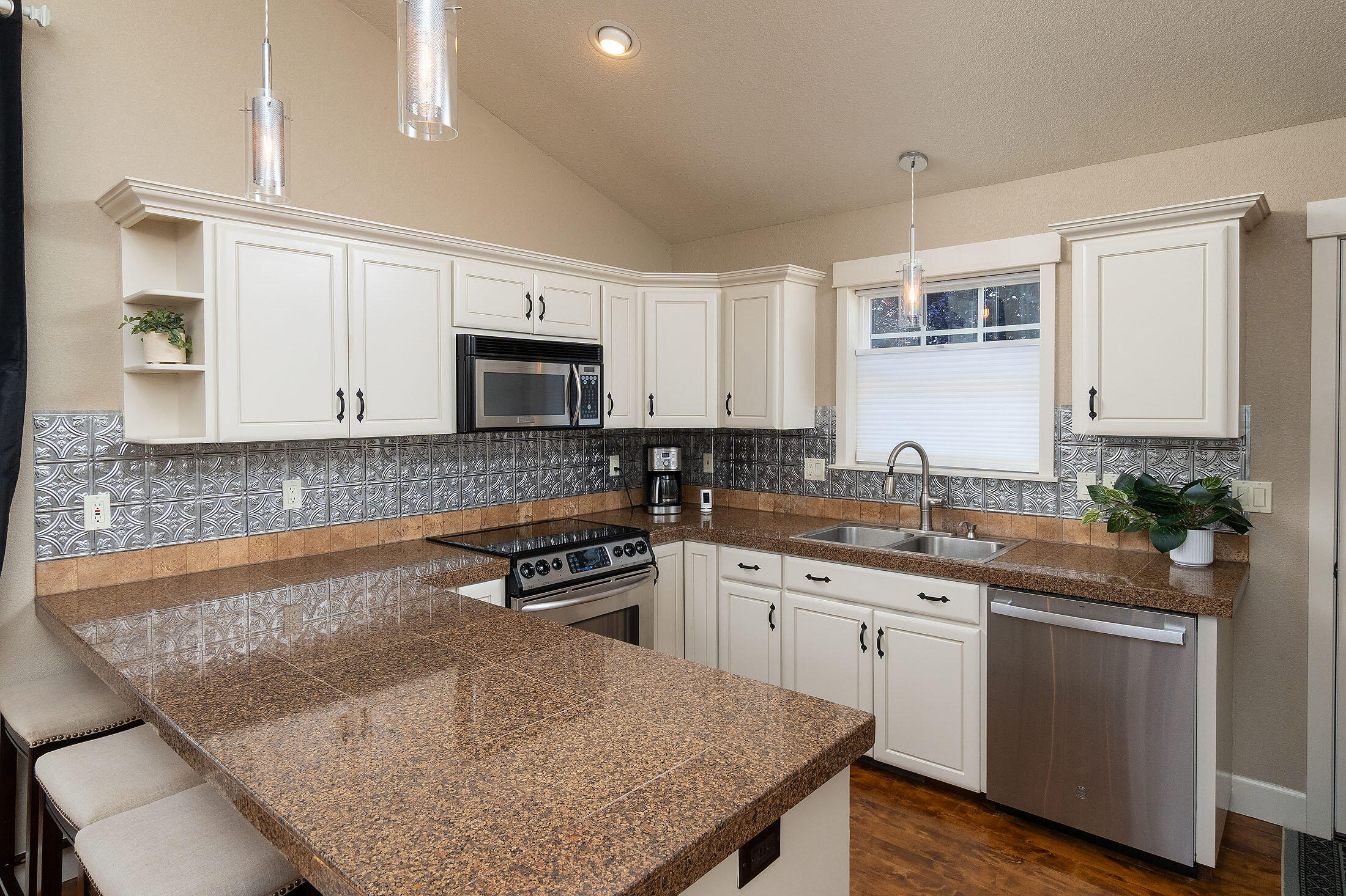 Oakview - Residential