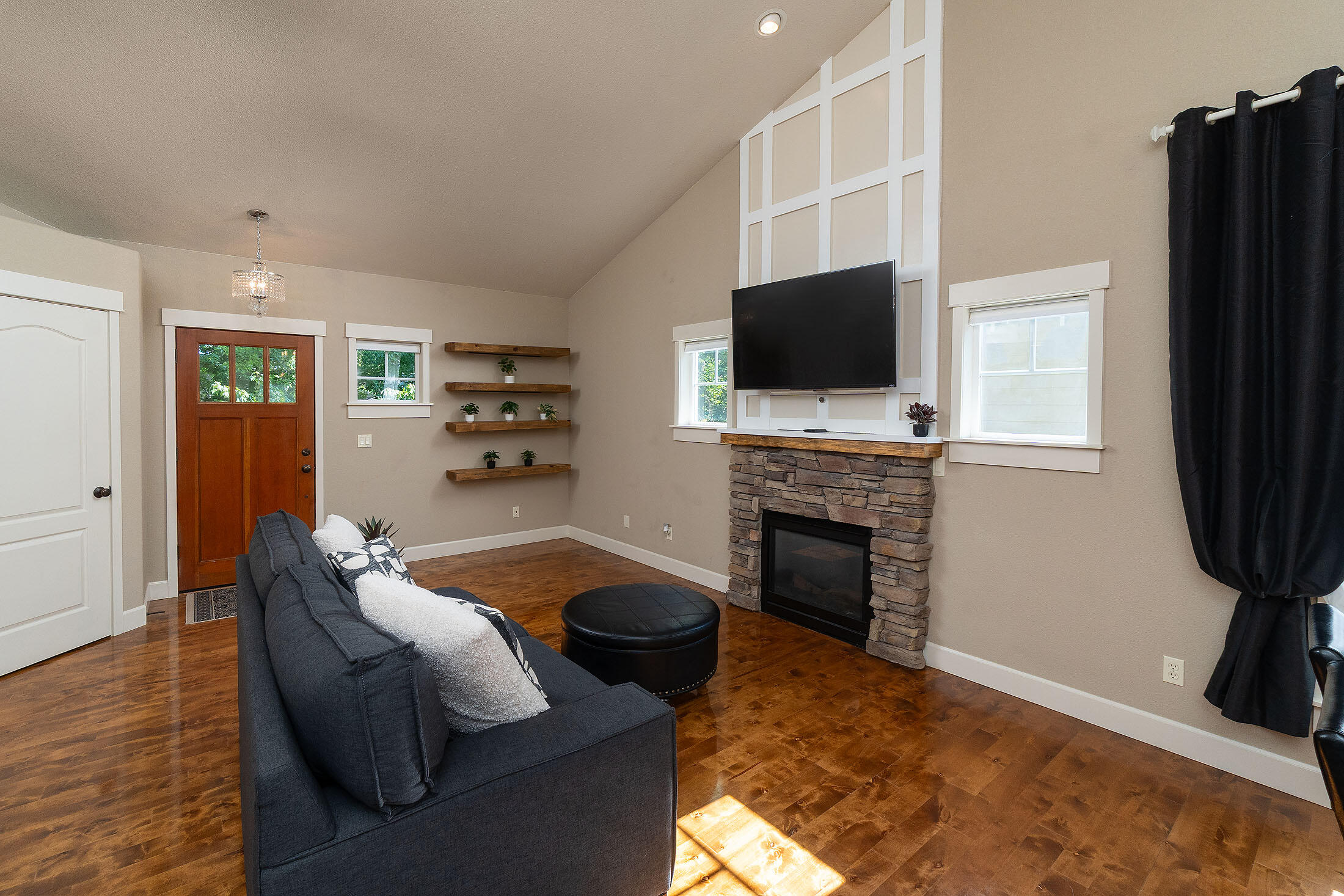 62721 Larkview Road