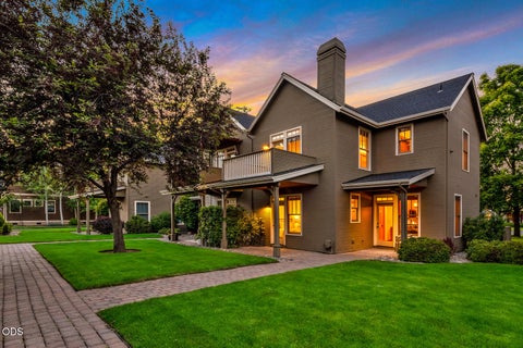 Tiny photo for 547 W Jefferson Avenue, Sisters, OR 97759 (MLS # 220223779)