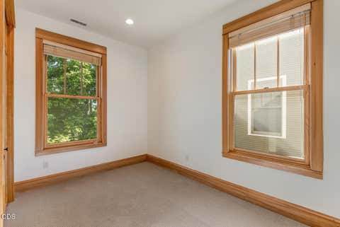 Tiny photo for 547 W Jefferson Avenue, Sisters, OR 97759 (MLS # 220223779)